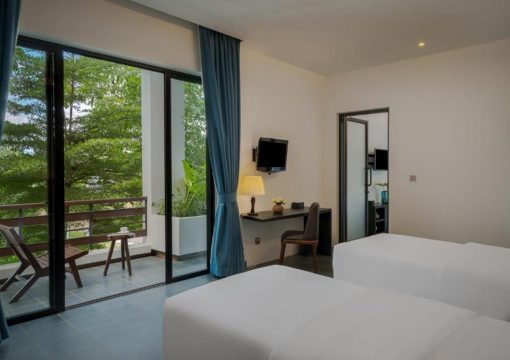 Deluxe Family Suite