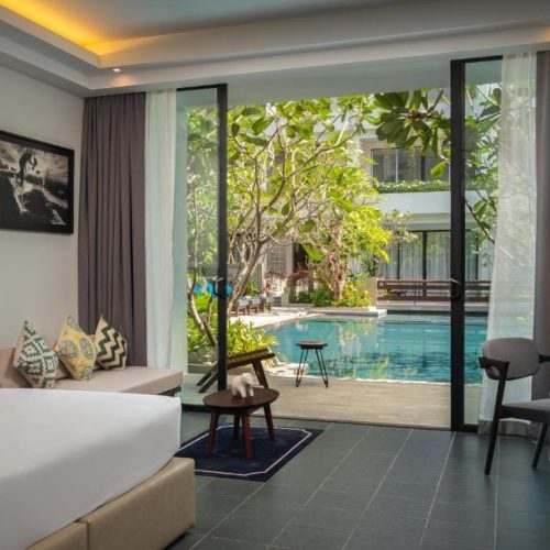 Deluxe Pool Access