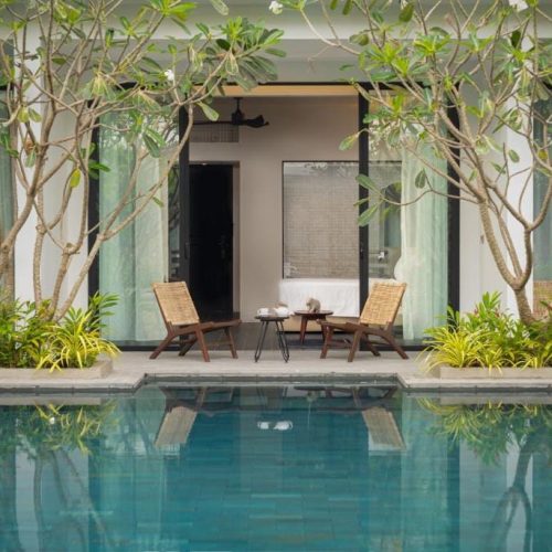Deluxe Pool Access