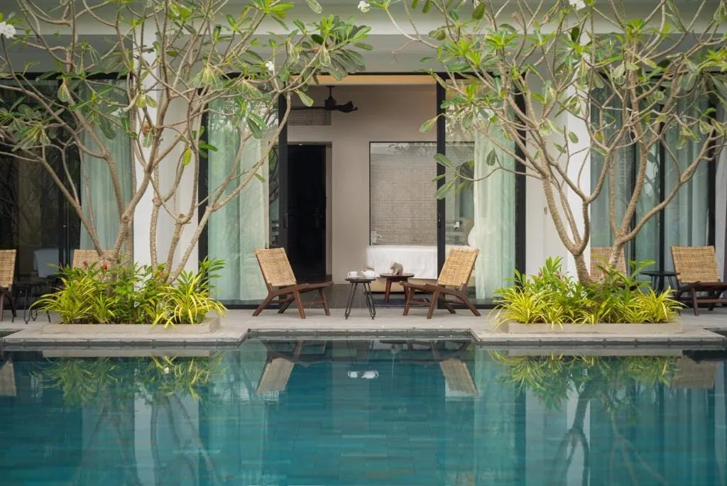 Deluxe-Pool-Zugang-2.jpg